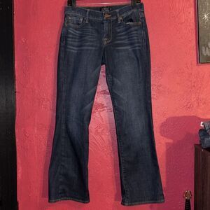 Lucky brand Sweet N Low bootcut jeans. Size 6/28.